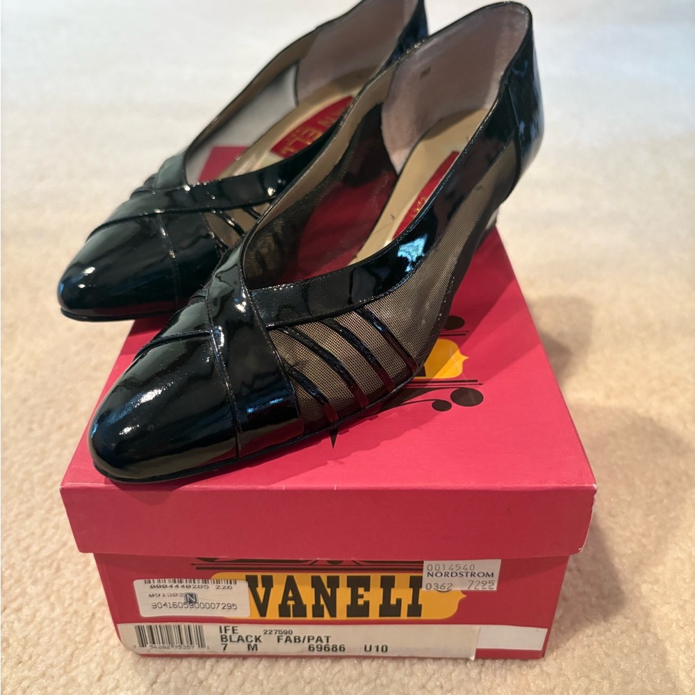 Vaneli Black Patent Leather Heels